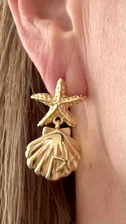 Aretes Dorados Colgantes de Estrella y Concha de Mar
