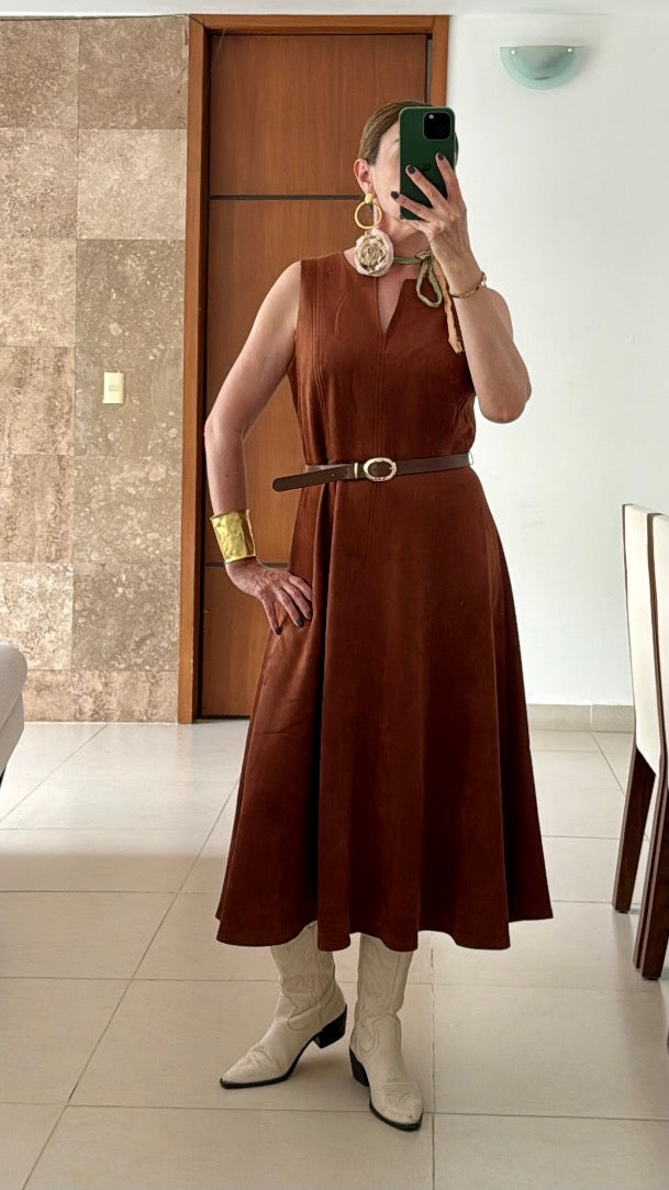 Vestido Terracota Midi con Cinturón