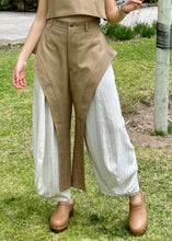 Cargar imagen en el visor de la galería, Set de pantalón con sobrepantalón camel para mujer