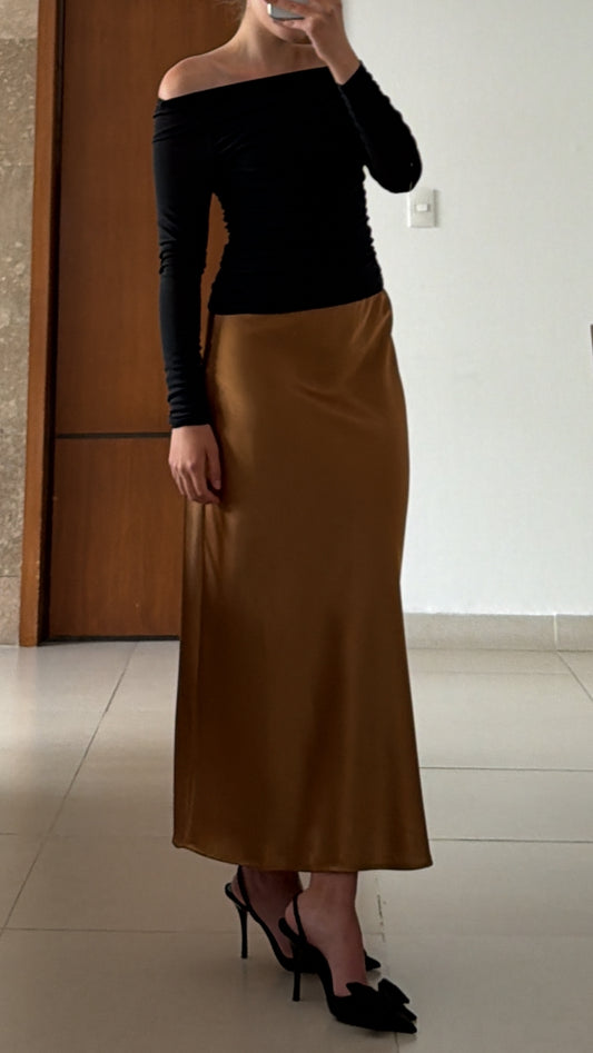 Falda Satinada Camel Larga