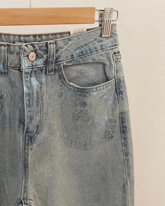 Jeans rectos azul claro con brillo para mujer