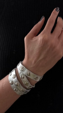 Cargar imagen en el visor de la galería, Pulsera Estoperolo
