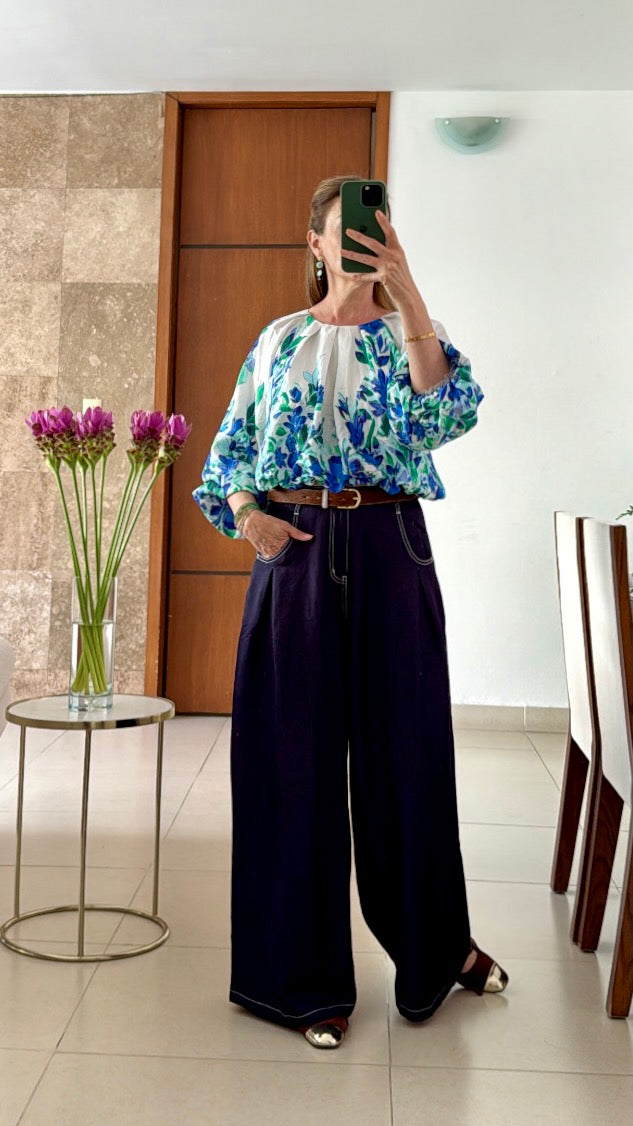 Pantalón Azul Marino de Pierna Ancha