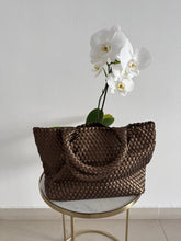 Cargar imagen en el visor de la galería, Bolso Intrecciatone
