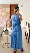 Cargar imagen en el visor de la galería, Vestido Azul con Nudo Lateral
