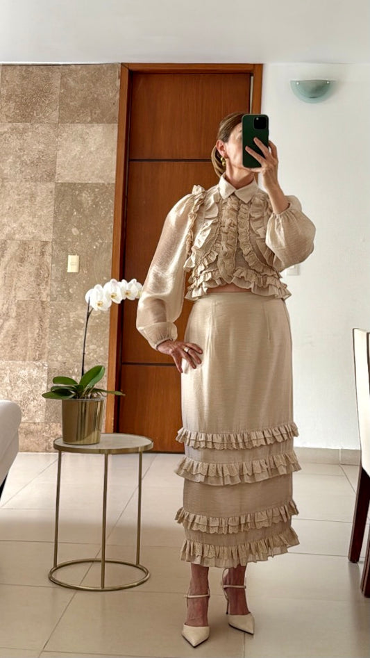 Set Beige con Volantes
