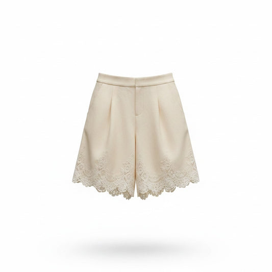 Bermuda crema de pierna ancha con encaje para mujer