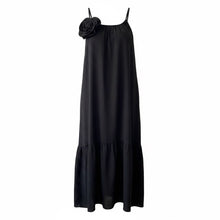 Cargar imagen en el visor de la galería, Vestido Largo Negro con Flor
